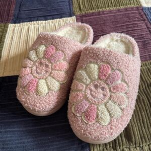 Unbranded Women's Pink Slippers
